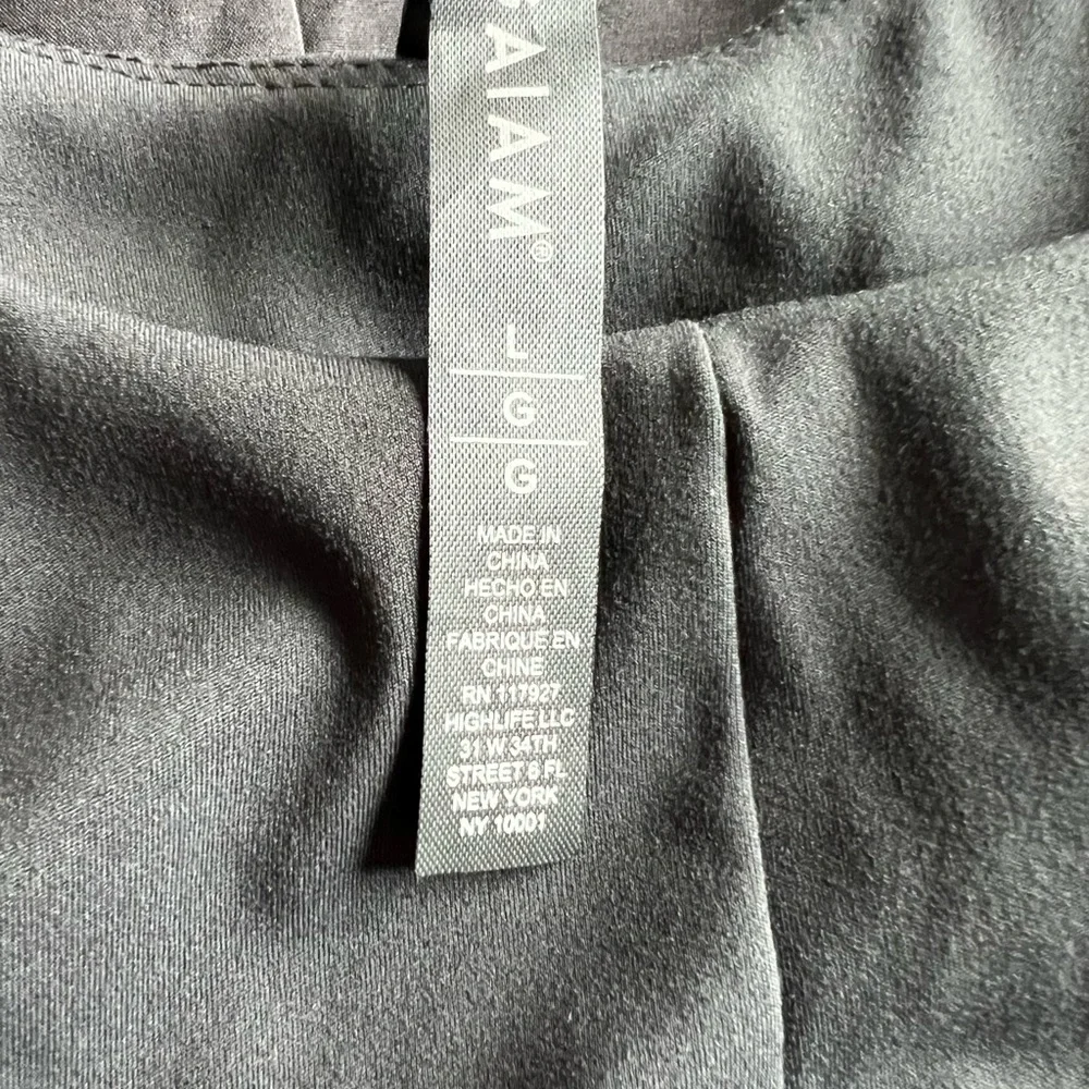 NWT Gaiam L Journey Midi Dress w/Bra Cups Black - Picture 5 of 8